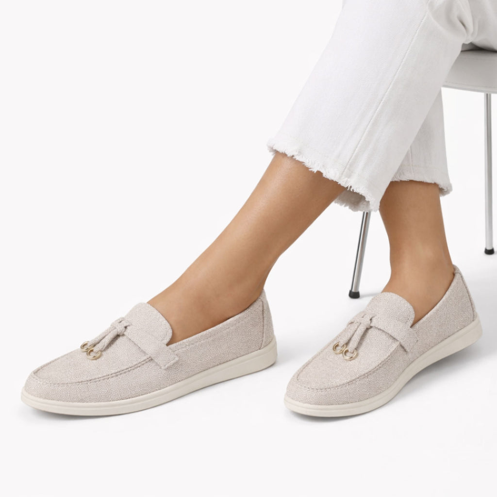 Alveraine | Women’s Classic Loafers – Timeless Slip-On Style
