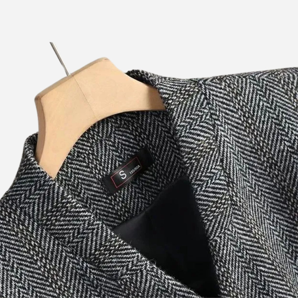 Alveraine | Women’s Sophisticated Wool Blazer – Elegant Tailored Style