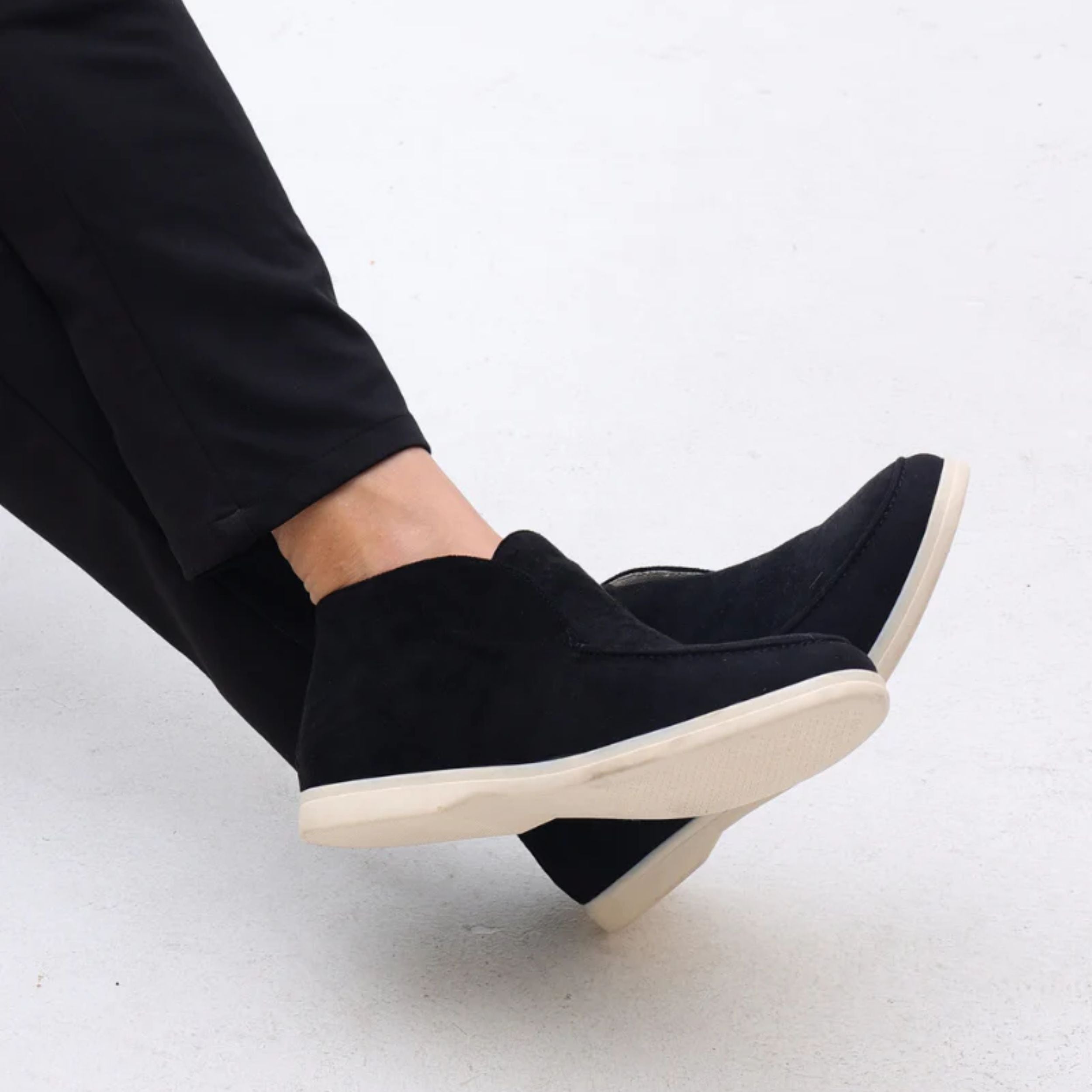 Alveraine | Men’s Suede Shoes – Old Money Inspired Classic Style