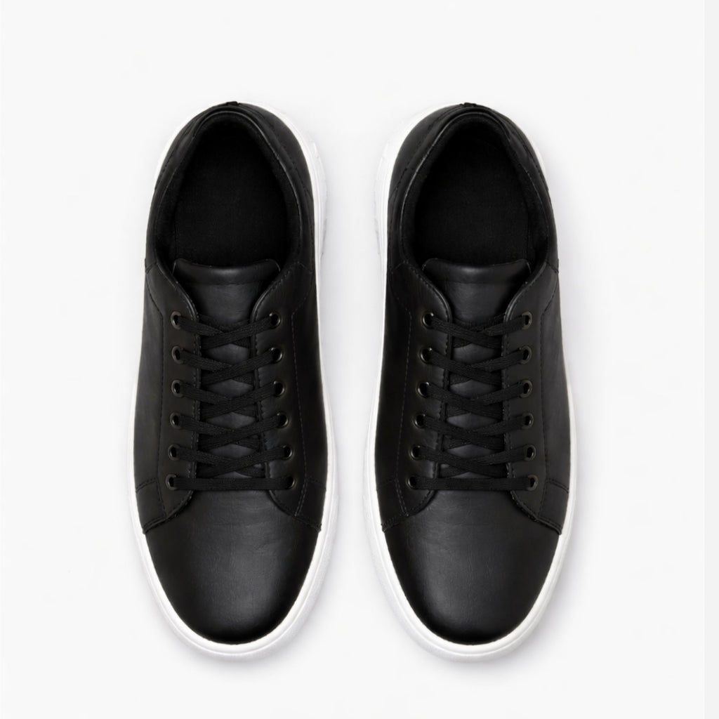 Alveraine | Men’s Minimalist Low-Top Casual Shoes – Everyday Style