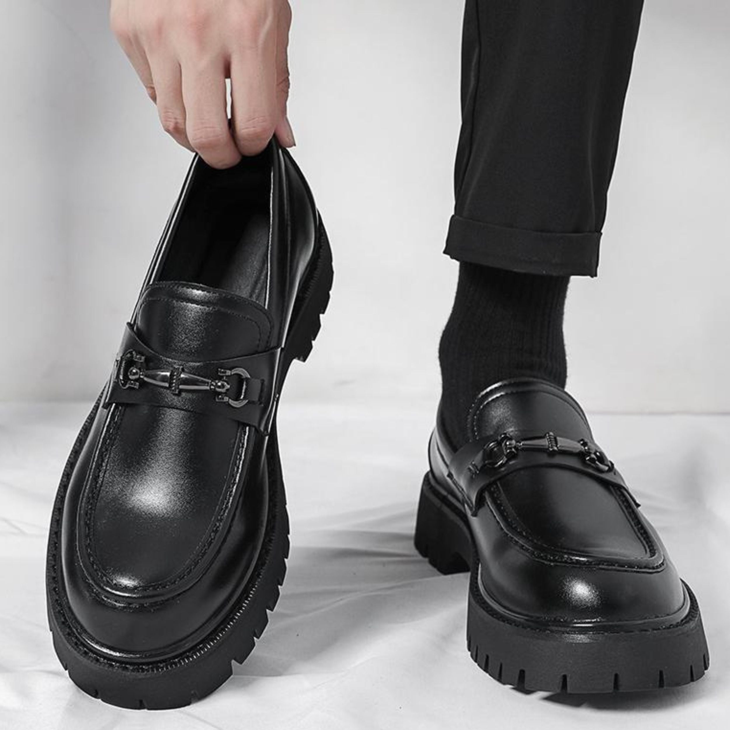 Alveraine | Mocassins business à semelle épaisse pour homme – Style british rehaussé